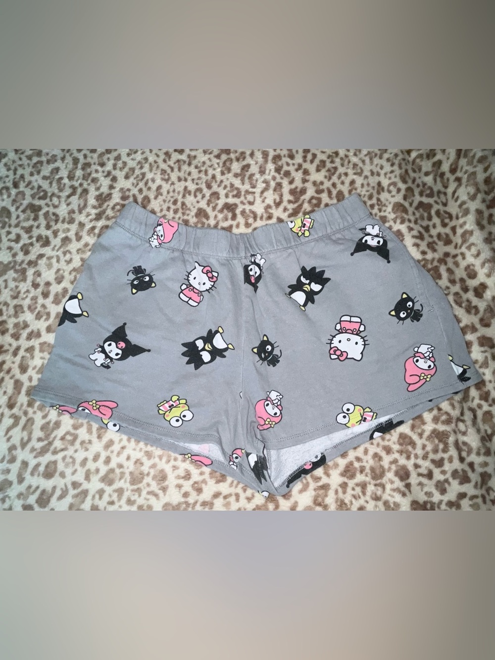 Sanrio Gray Girls' Shorts - Hello Kitty Print